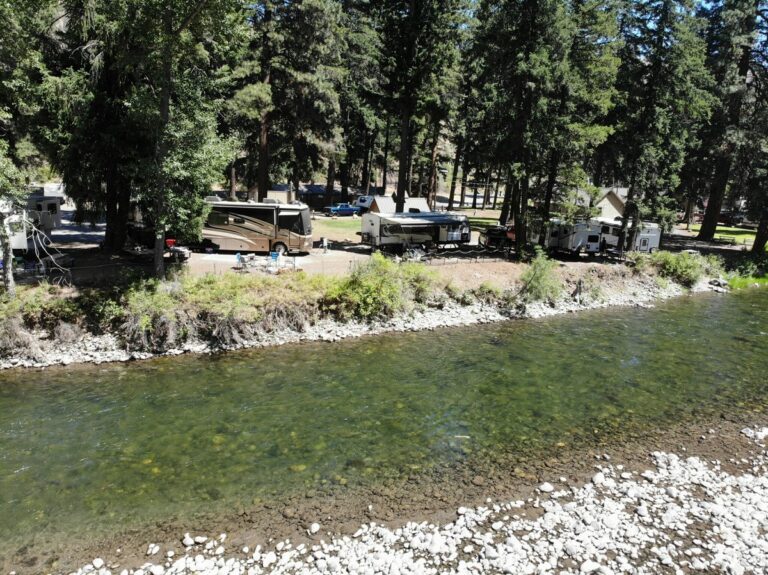 RV Sites Squaw Rock RV Resort and Campground